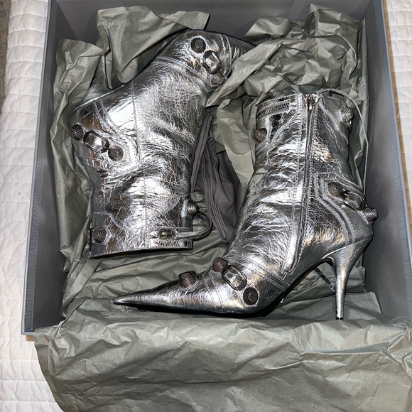 WOMEN'S CAGOLE 90MM BOOTIE METALLIZED IN SILVER - Picture 4 of 9